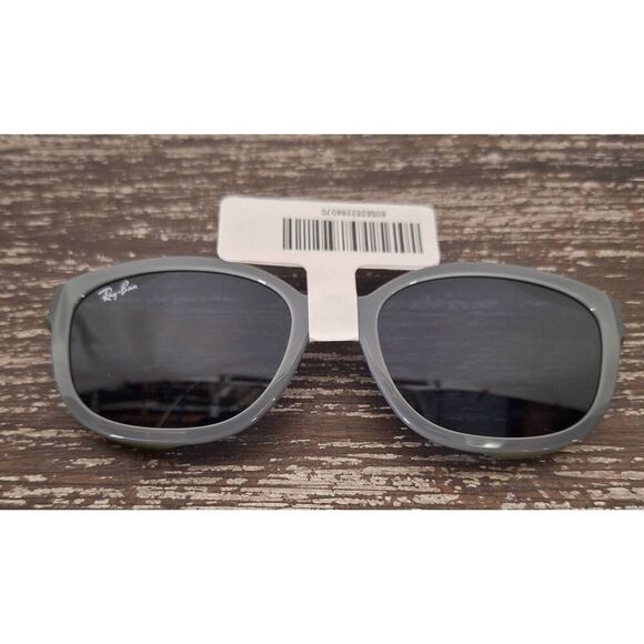 Ray Ban Kids RB1632 Clip-On Bio-Based Sunglasses - Dark Grey‎ on Rubber Green - Picture 1 of 3